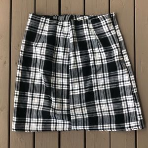 NWT Boohoo Plaid Mini Skirt
